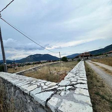 Maria Livadi * Arachova